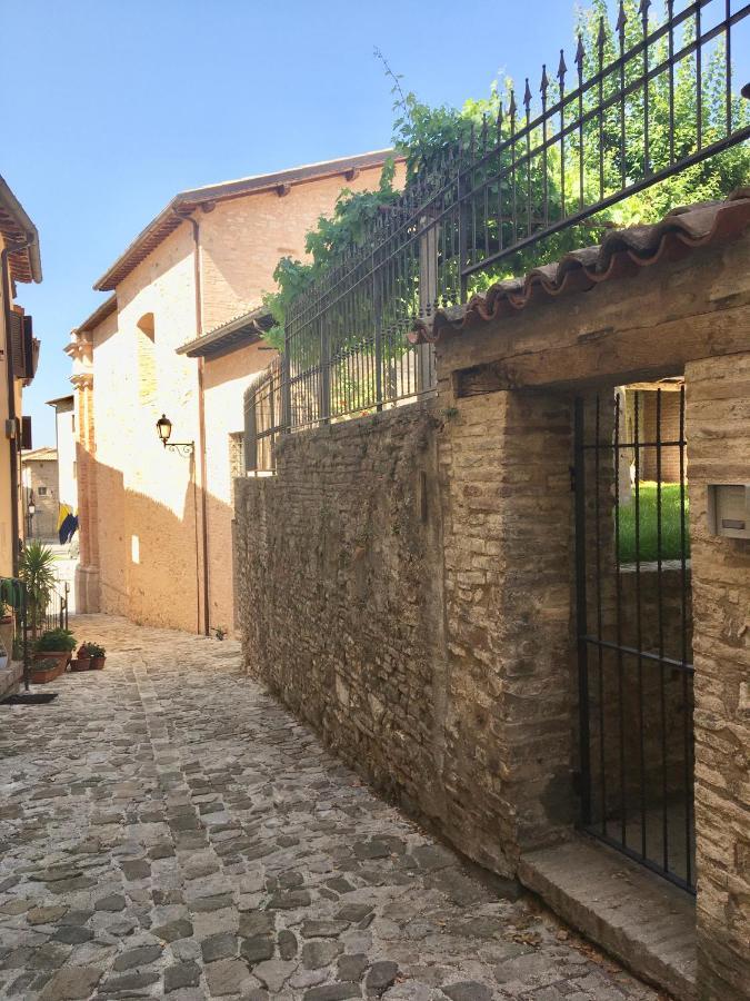 הוילה נוצ'רה אומברה Residenza Il Duomo מראה חיצוני תמונה