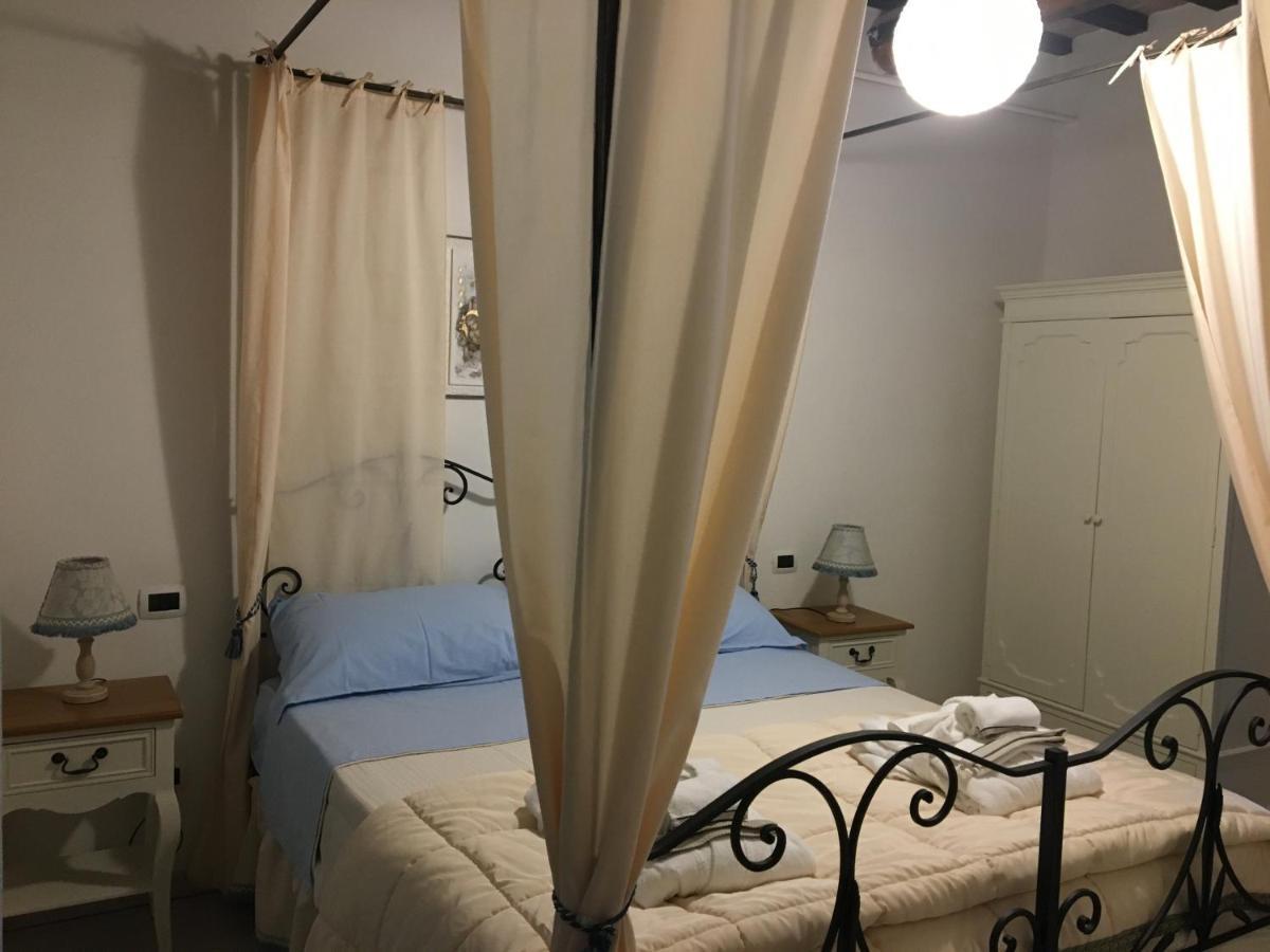הוילה נוצ'רה אומברה Residenza Il Duomo מראה חיצוני תמונה